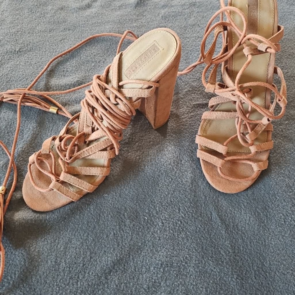 Forever 21 Lace-Up Block Heel Sandals - Tan